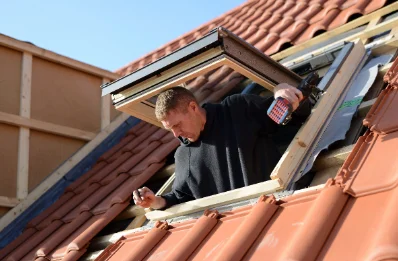 Pose de fenêtres de toit Velux à Vendelles